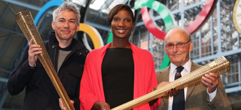 Denise Lewis and Jonathan Edwards Olympic torch