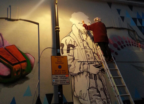 Street artist Helen brightening up dull walls