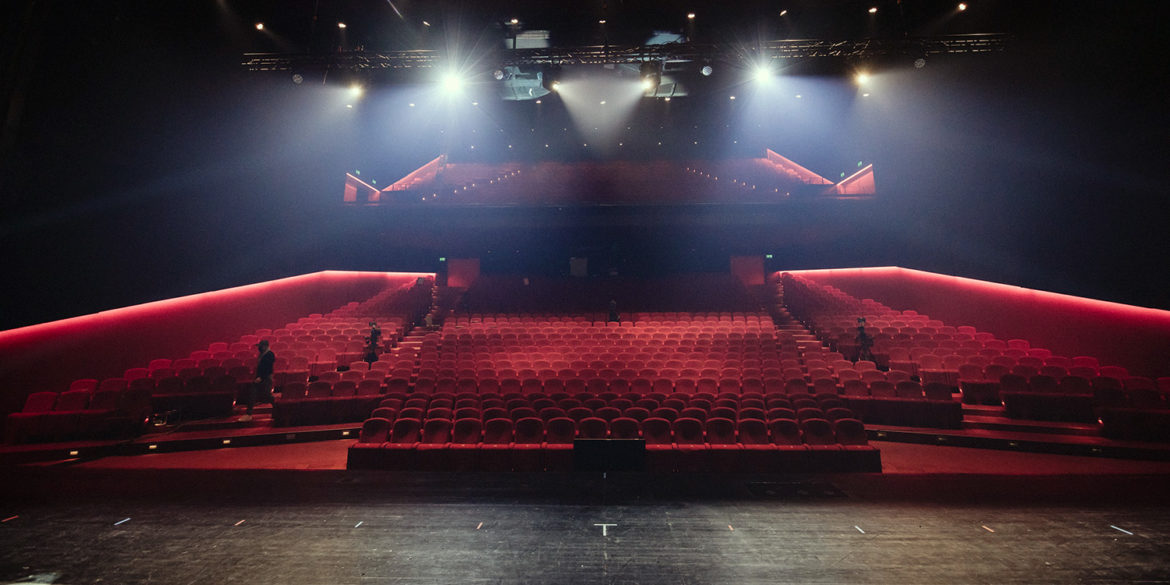 empty theatre