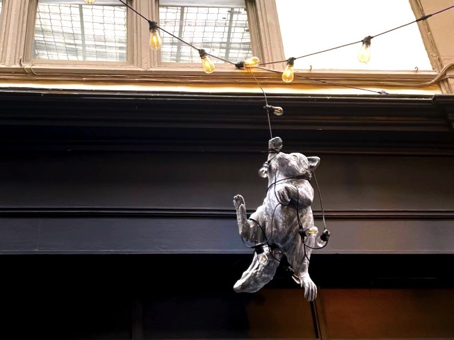 Free art trail shows Cardiff's historic statues to life' to get