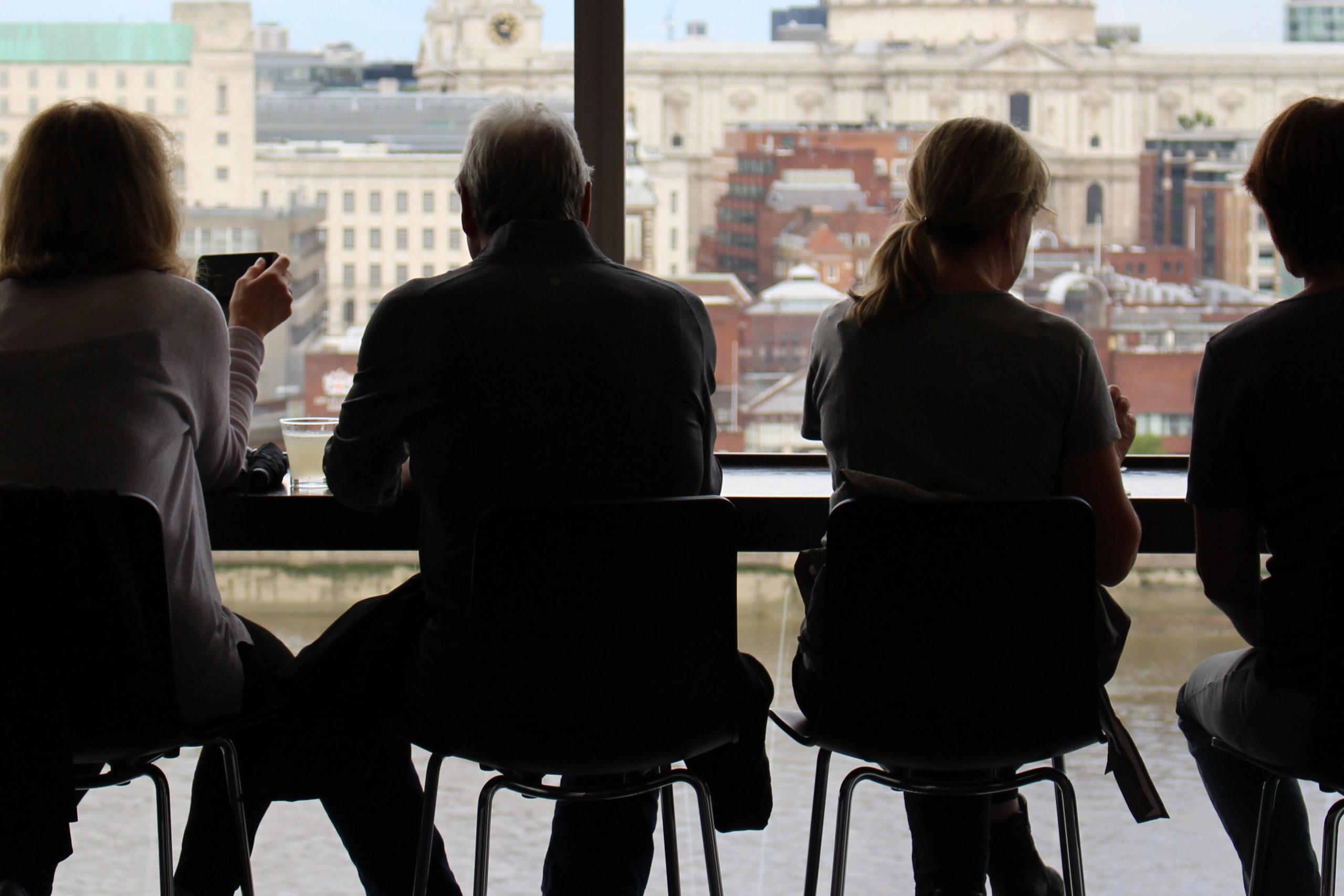 cardiffhubsandlibrariestoprioritiseagefriendlyinitiativesin2024