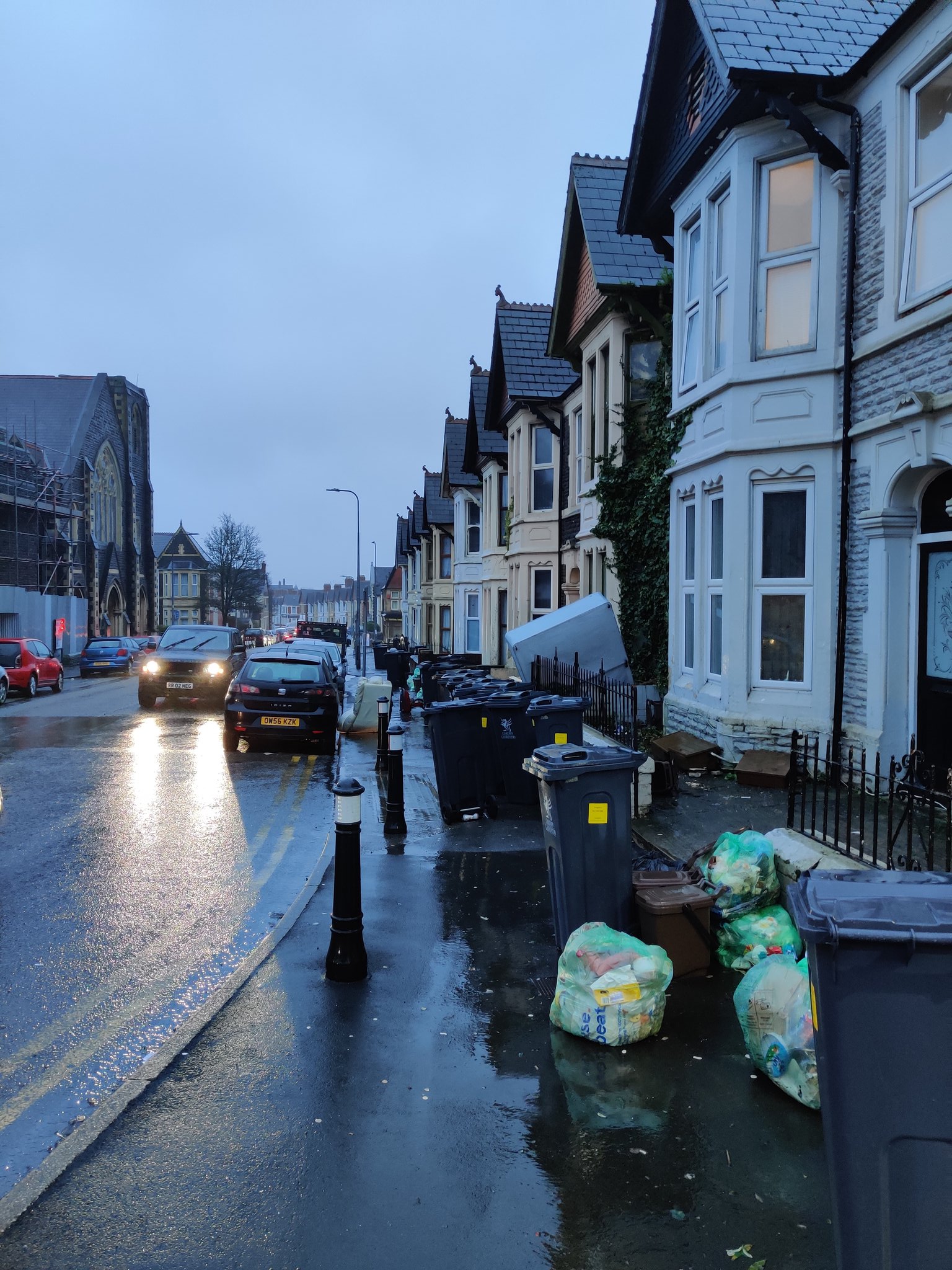 Residents of Roath and Splott call on Cardiff Council to make streets