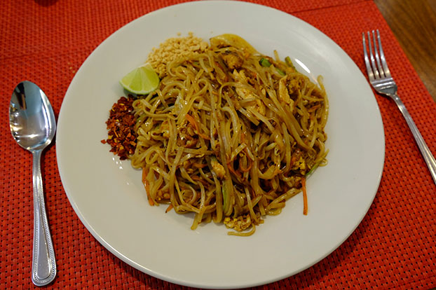 chilli-basil-chicken-pad-thai