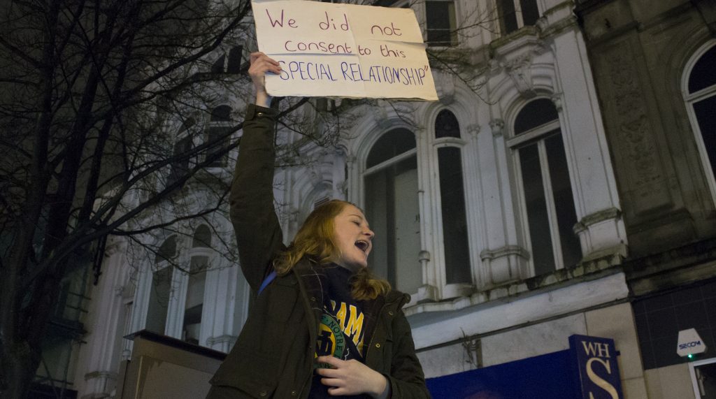 Trump_Protester_Cardiff