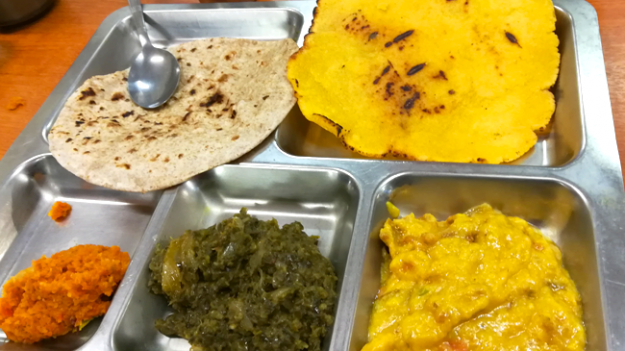 Vegetarian meal offered at Gurdwara