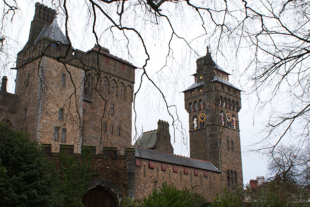 cardiff castle and bute park 