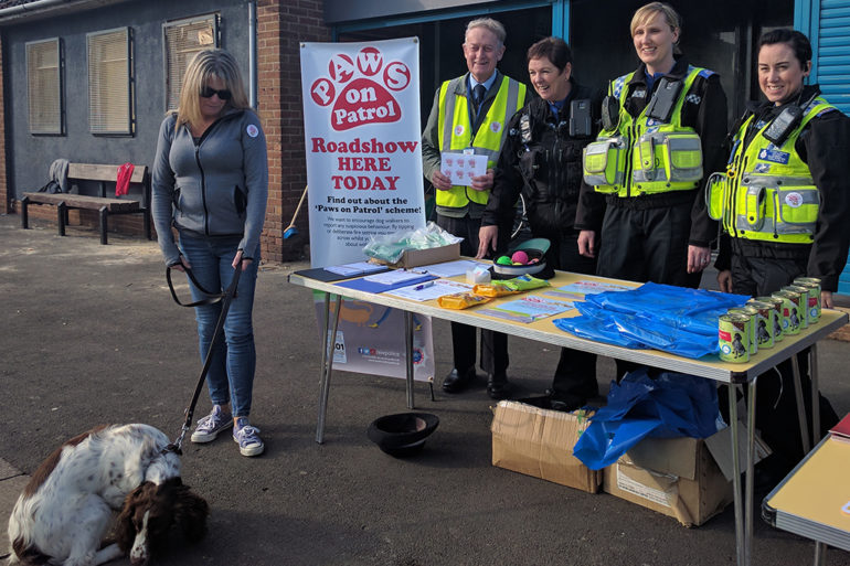 PCSO's handed out advice to dog owners in Grange Gardens.