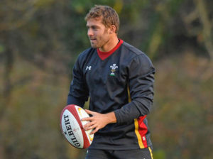 Leigh Halfpenny has been linked with a return to Blues Jumpy News