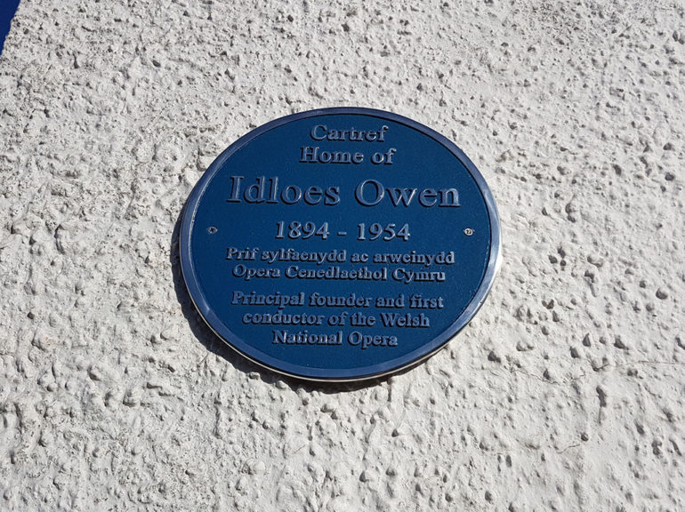Plaque of Idloes Owen