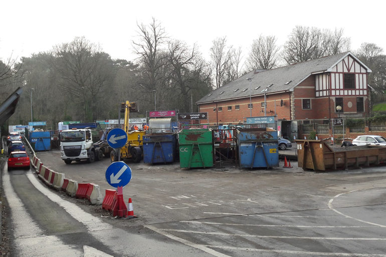A picture showing Wedal Road tip.