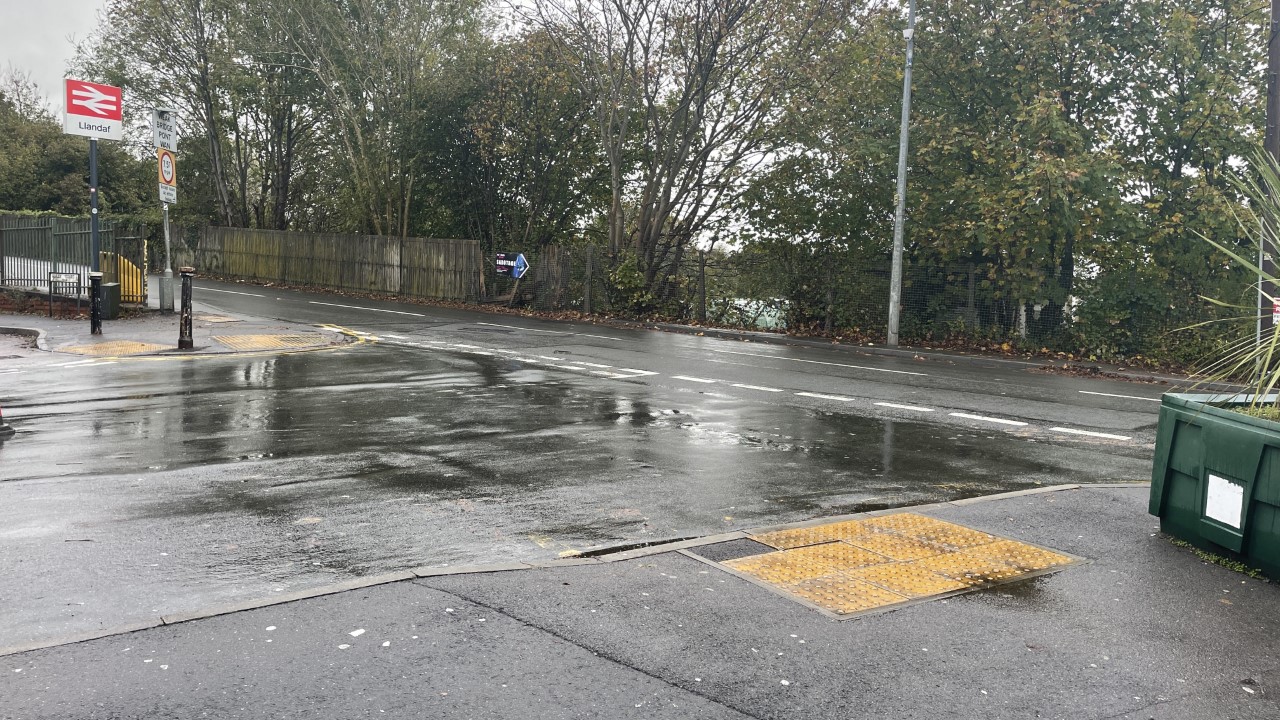 Residents pleased 'nightmare' Llandaff North junction to get 'simple